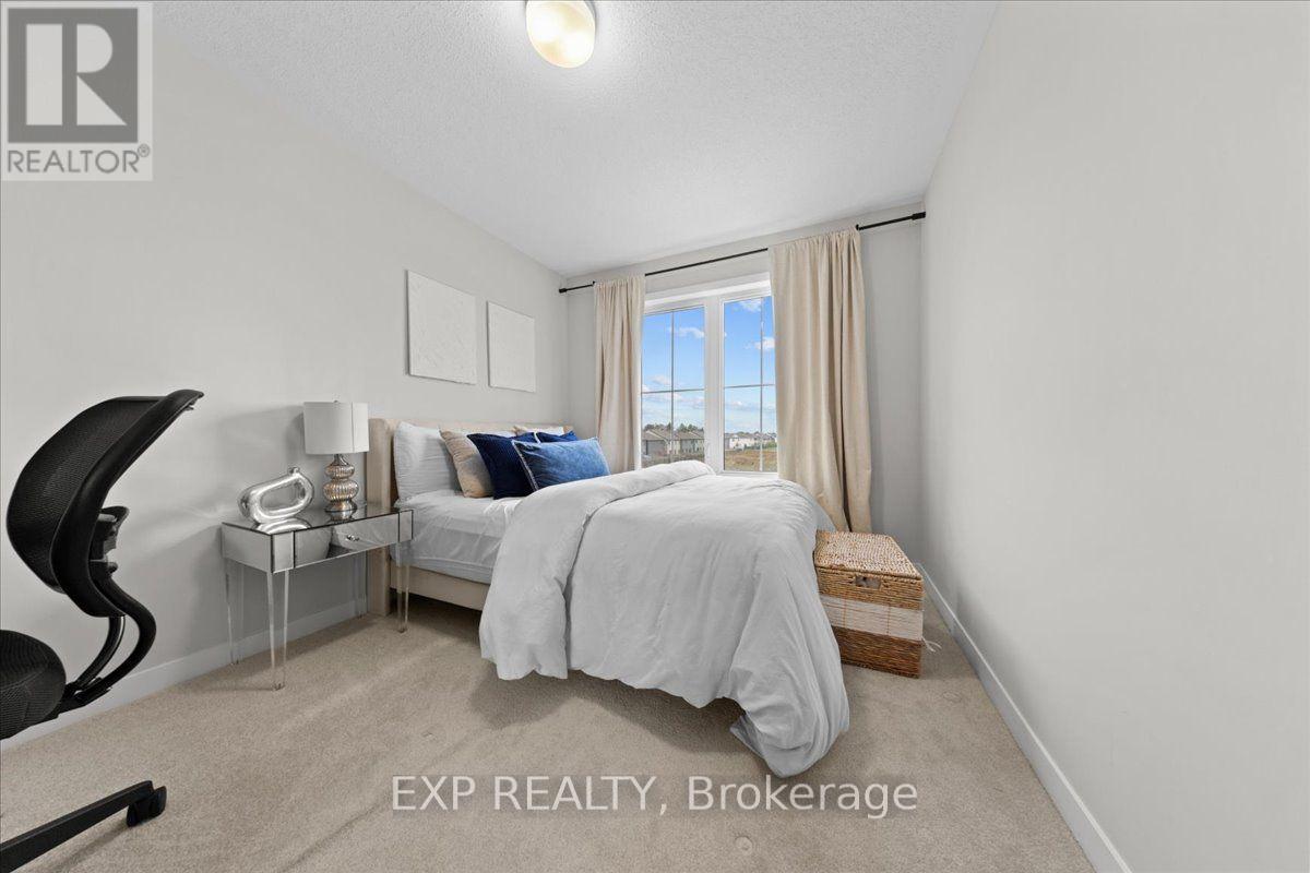 615 QUILTER ROW - 26