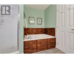 11 - 13 Robinson Avenue, Ottawa, ON K1N8N8 Photo 16