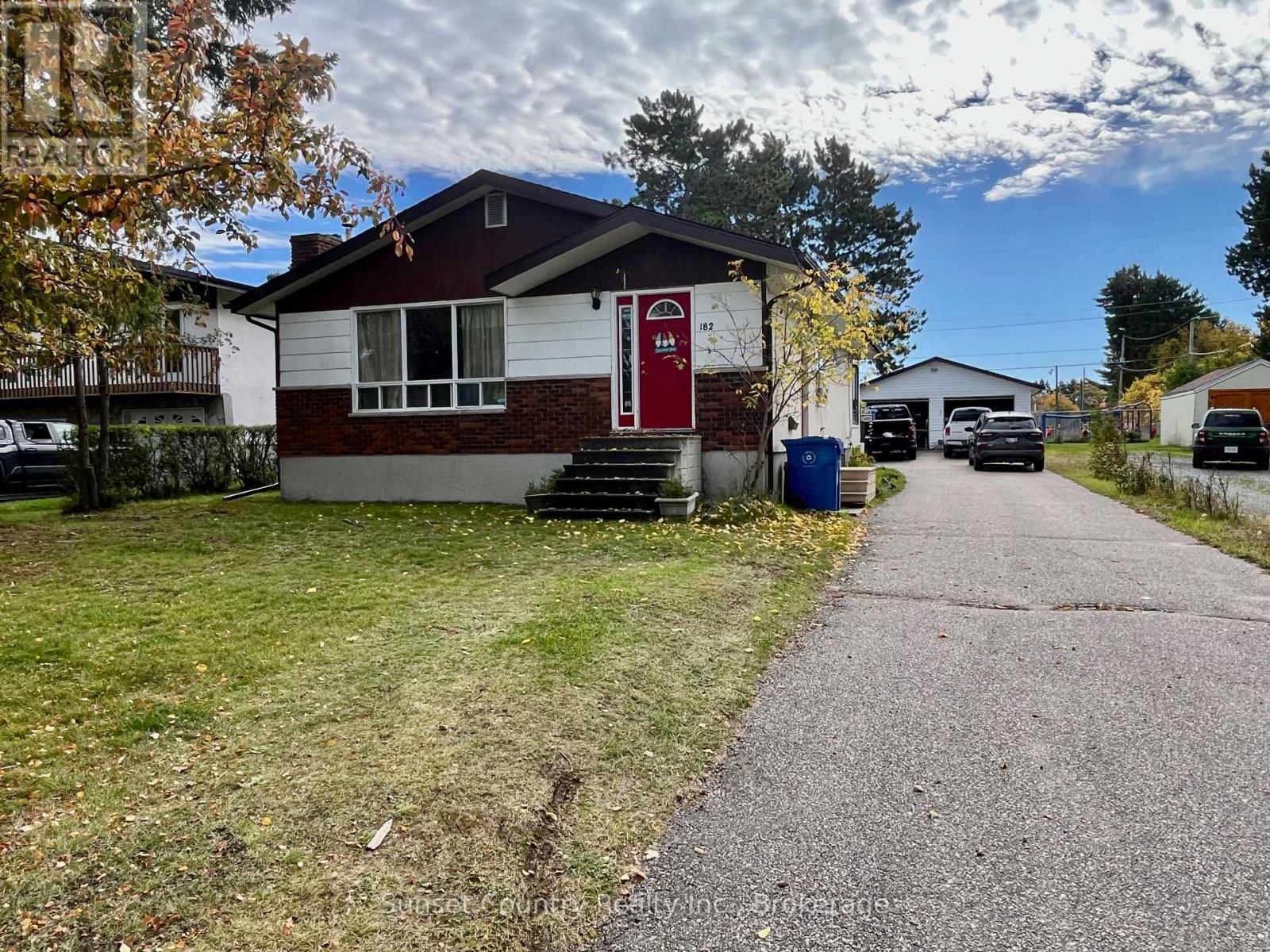 182 WILDE STREET - 1
