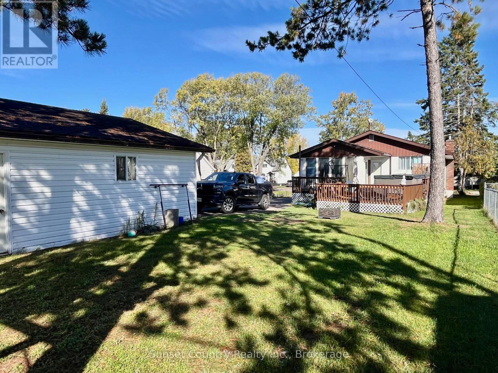 182 WILDE STREET - Image 34