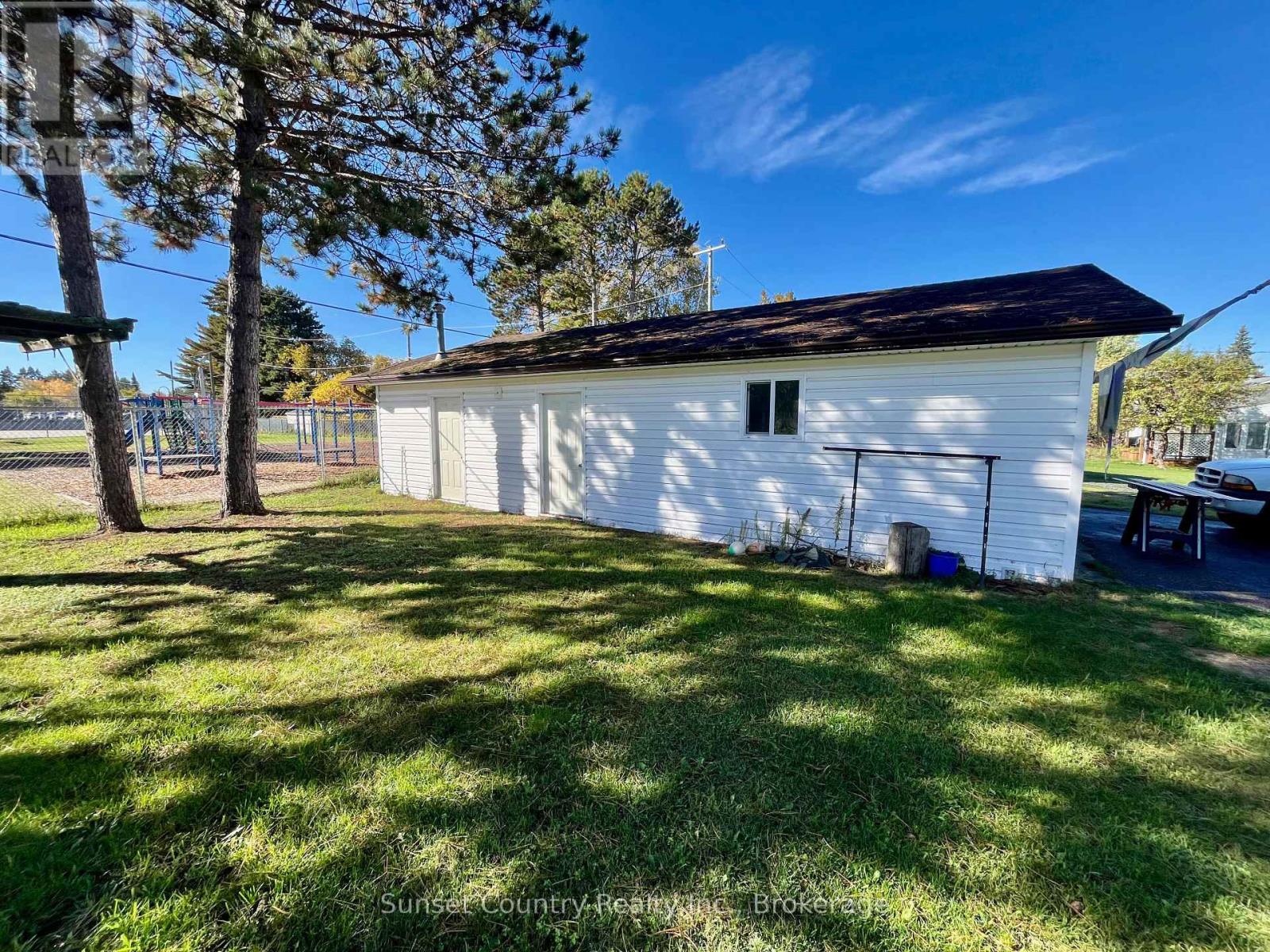 182 WILDE STREET - Image 35