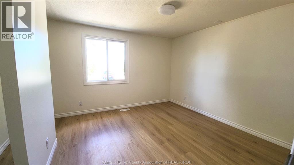 3425 CABANA (COUNTY RD 42), Windsor — photo 12