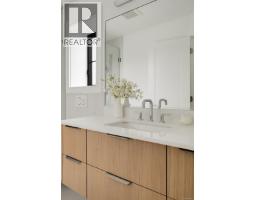 3 2268 Bowker Ave, Oak Bay, BC V8R2E4 Photo 40
