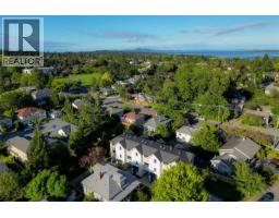 3 2268 Bowker Ave, Oak Bay, BC V8R2E4 Photo 66
