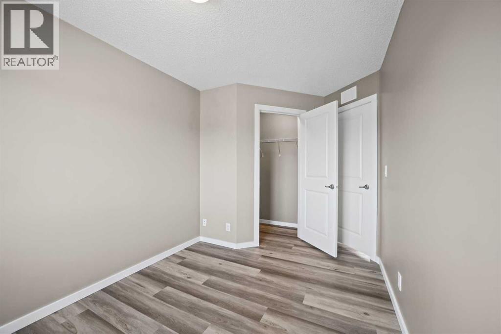 101 Clover Way - 17