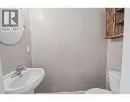 4pc Bathroom - 101 Clover Way, Carstairs, AB T0M0N0 Photo 13