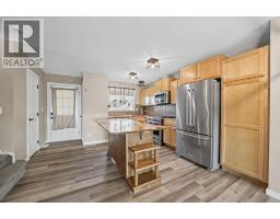 Primary Bedroom - 101 Clover Way, Carstairs, AB T0M0N0 Photo 6