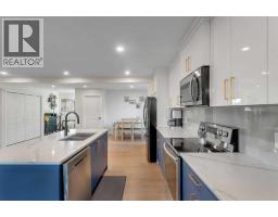 6036 Memorial Drive NE - photo 10