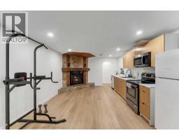 6036 Memorial Drive NE - photo 27
