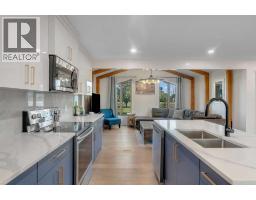 6036 Memorial Drive NE - photo 9