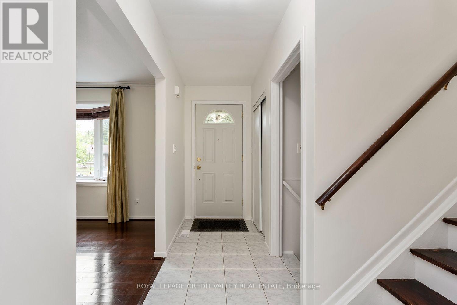 62 SUMMERSIDE CRESCENT - Image 3