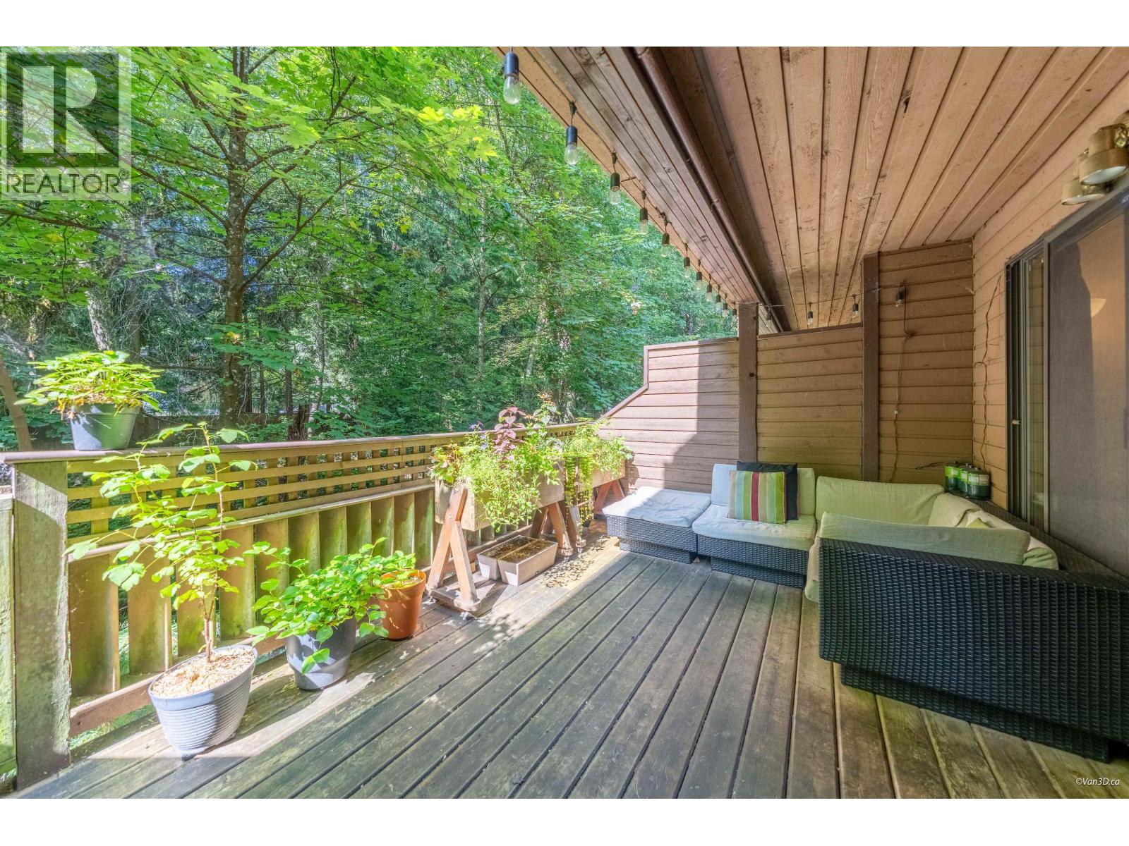 3319 MOUNTAIN HIGHWAY, North Vancouver