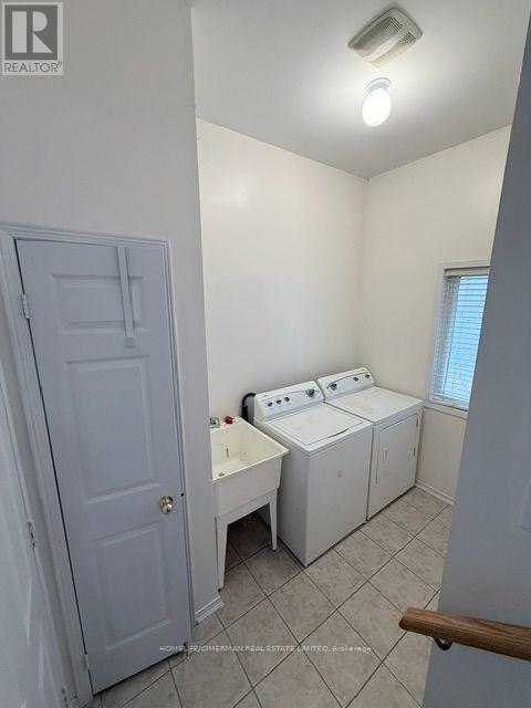 35 Linnell Street, Ajax, ON photo 3
