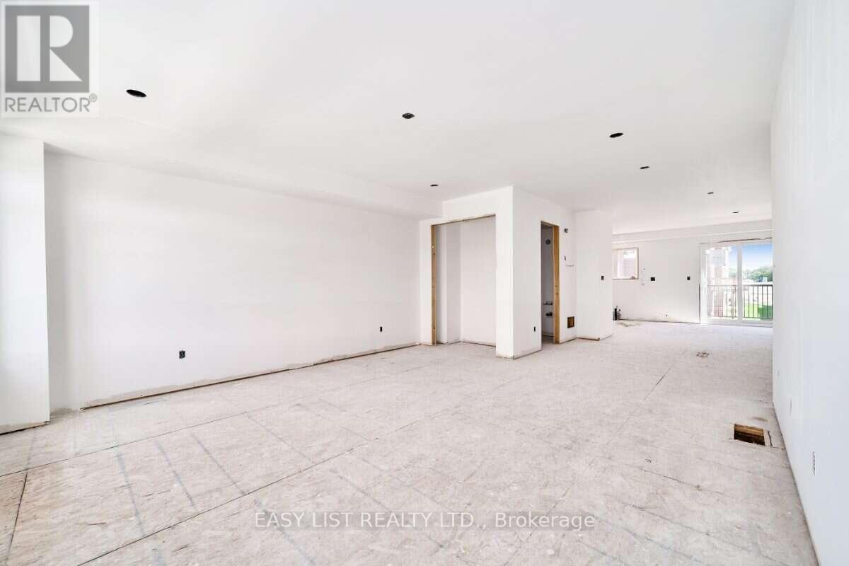 31 ADDYMAN CRESCENT - Image 21
