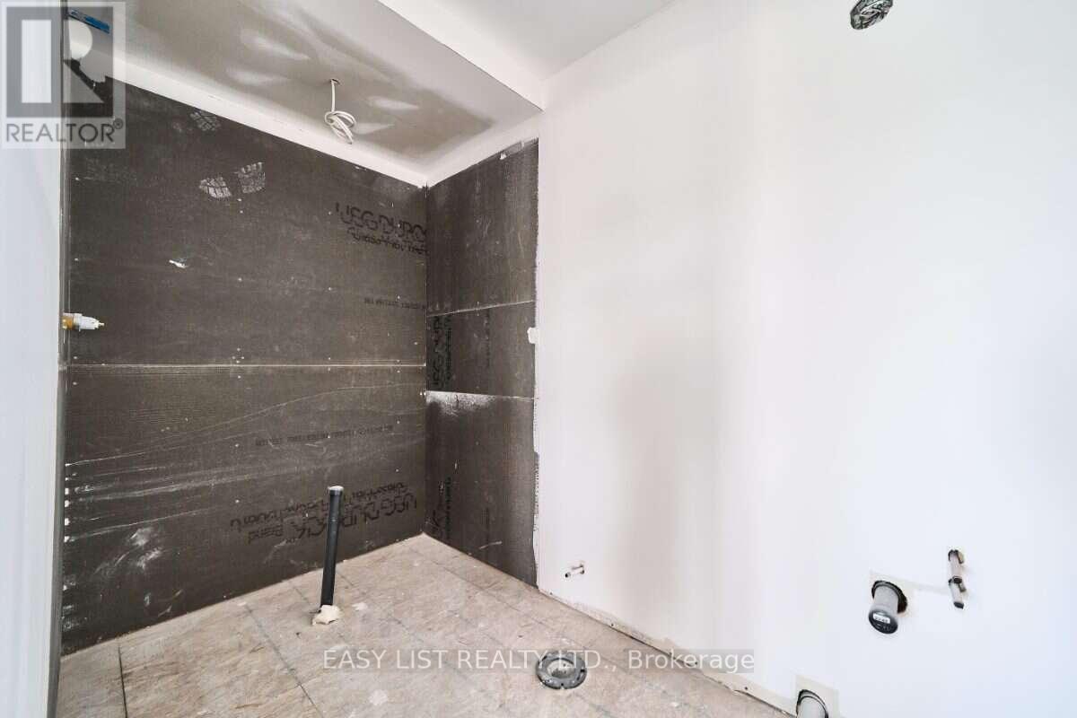 31 ADDYMAN CRESCENT - Image 24