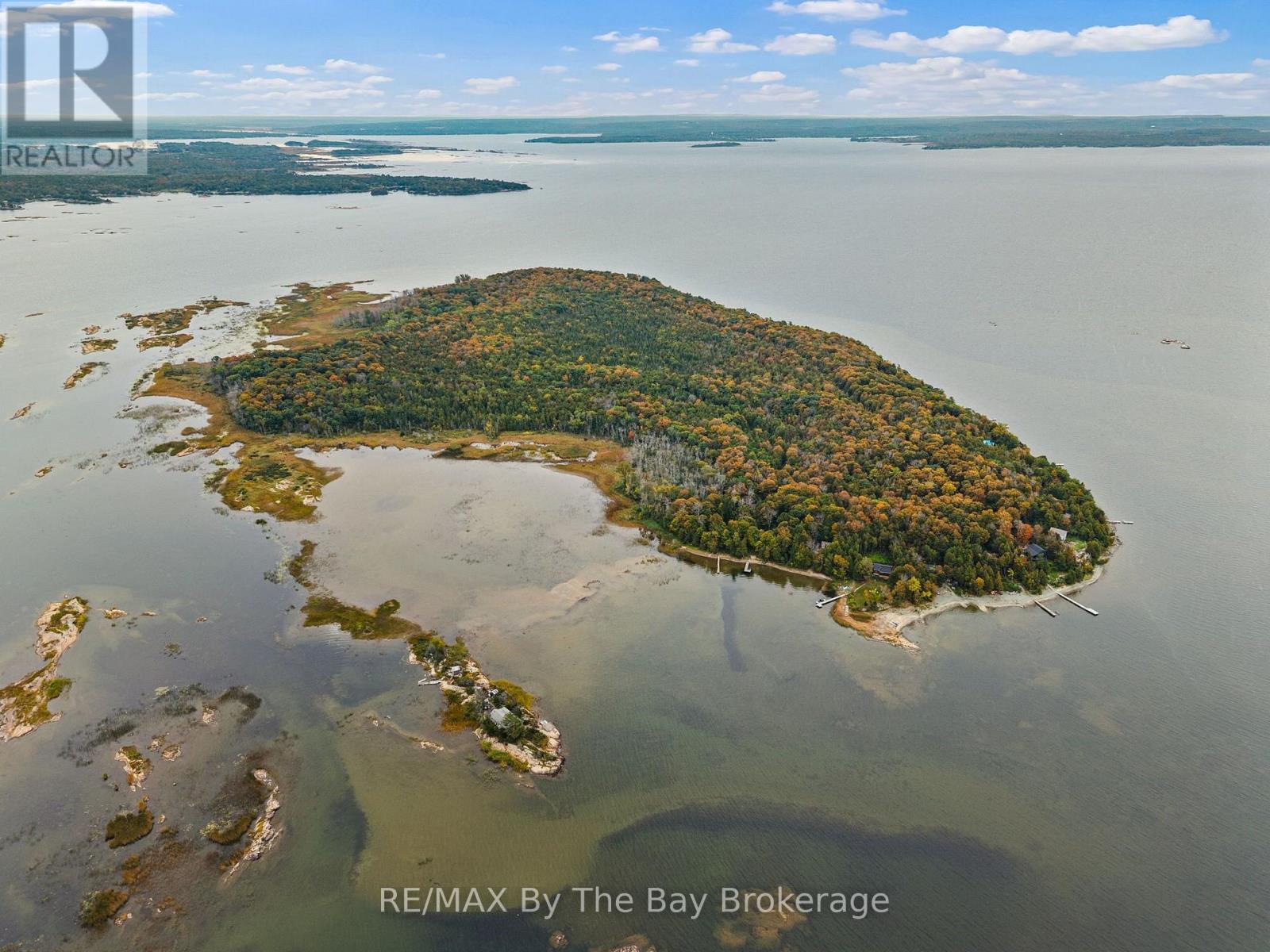 20 ISLAND 404/QUARRY ISLAND - 34