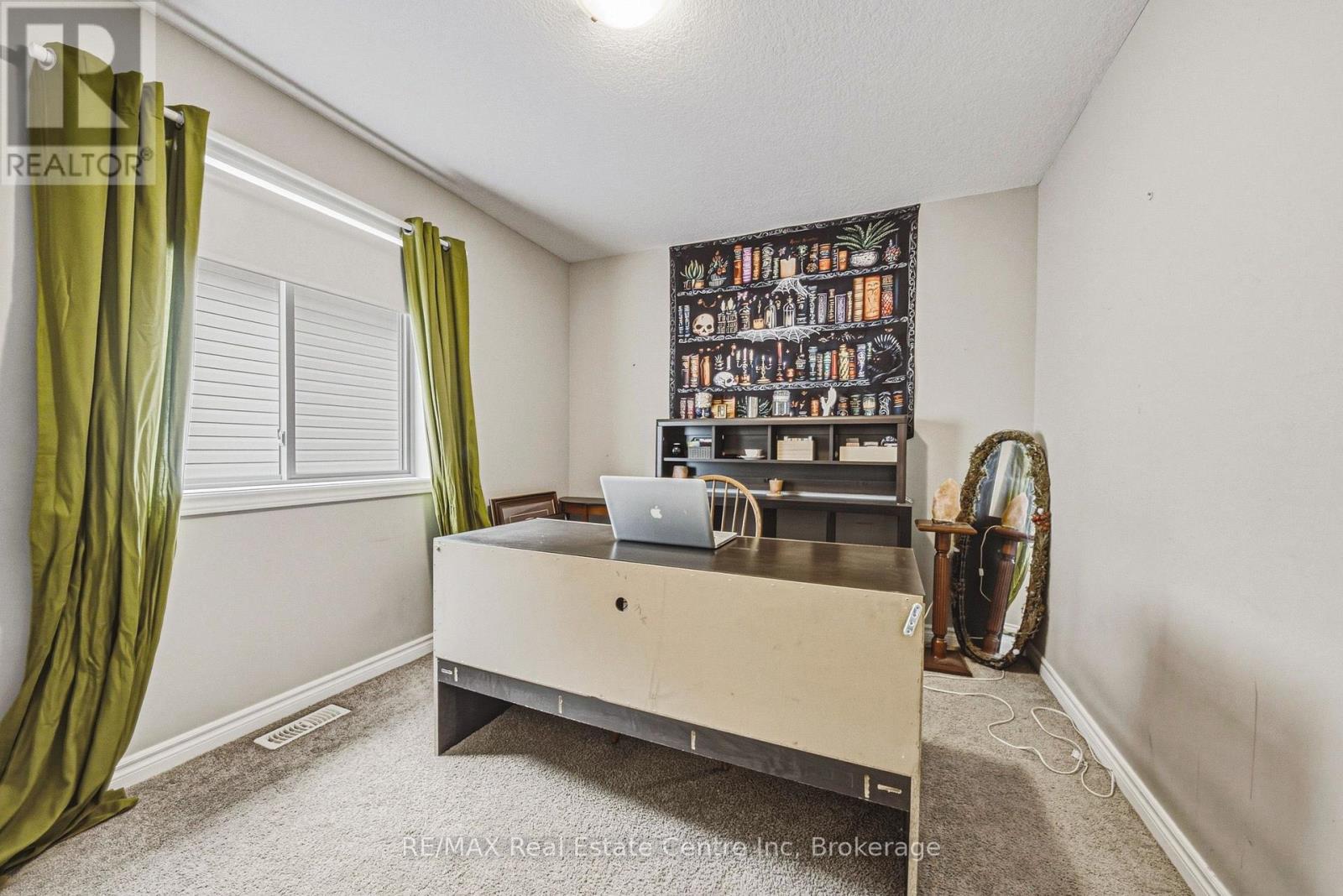 93 COULING CRESCENT - Image 22