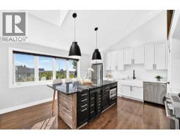Bonus Room - 328 3 Street Ne, Calgary, AB T2E7W5 Photo 7