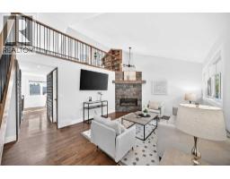 328 3 Street NE - photo 2