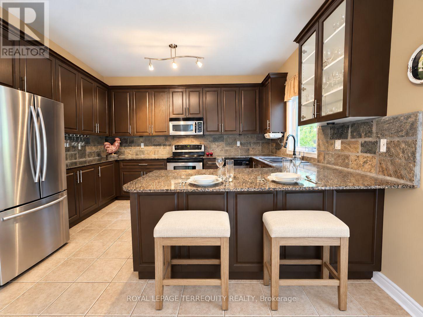 15 MUSKOKA BAY BOULEVARD - Image 12