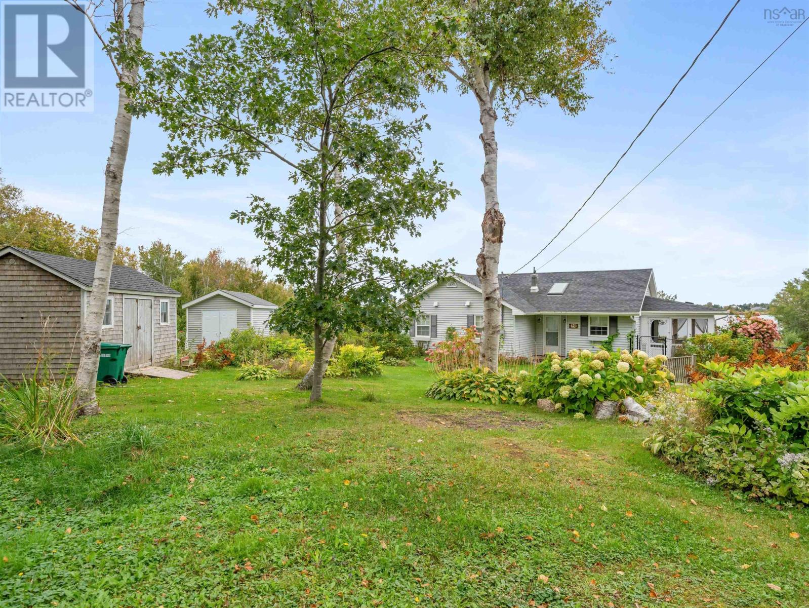 39 Arrow Head Crescent - 36