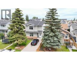 136 Martindale Drive NE - photo 3