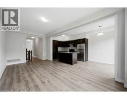 Dining room - 10 Birmingham Drive Unit# 32, Cambridge, ON N1R0C5 Photo 9