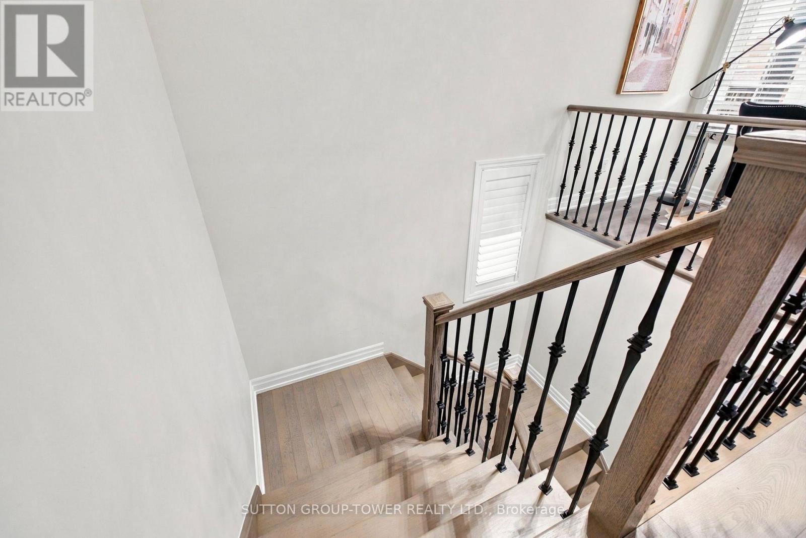 32 CYPRUS GLEN - Image 17