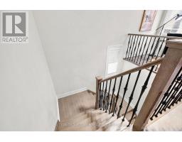 32 Cyprus Glen, East Gwillimbury, ON L9N0S8 Photo 17