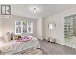 32 Cyprus Glen, East Gwillimbury, ON L9N0S8 Photo 20