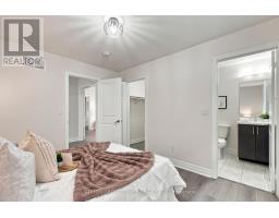 32 Cyprus Glen, East Gwillimbury, ON L9N0S8 Photo 26