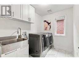 32 Cyprus Glen, East Gwillimbury, ON L9N0S8 Photo 33