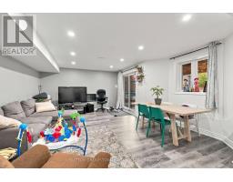 32 Cyprus Glen, East Gwillimbury, ON L9N0S8 Photo 35