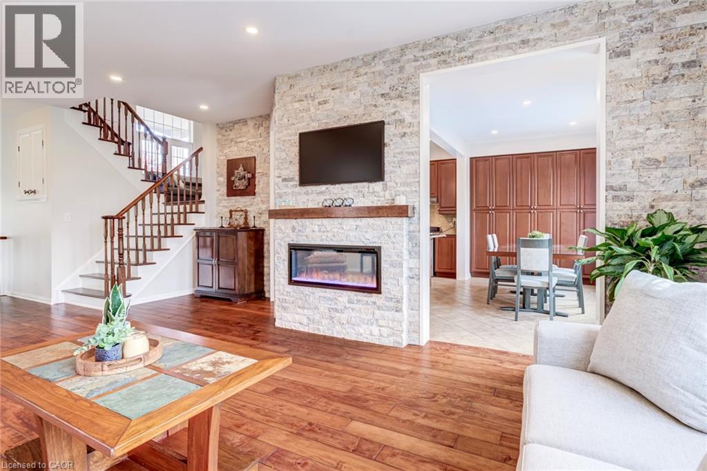 3244 STEEPLECHASE Drive, Burlington — photo 6