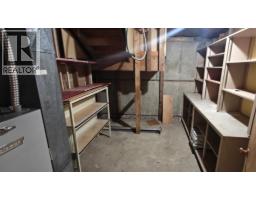 610 7th Avenue, Montrose, BC V0G1P0 Photo 28