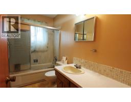610 7th Avenue, Montrose, BC V0G1P0 Photo 22