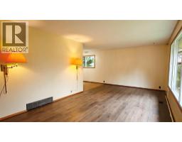 Dining room - 610 7th Avenue, Montrose, BC V0G1P0 Photo 10