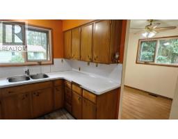610 7th Avenue, Montrose, BC V0G1P0 Photo 15
