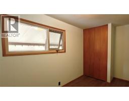 610 7th Avenue, Montrose, BC V0G1P0 Photo 21