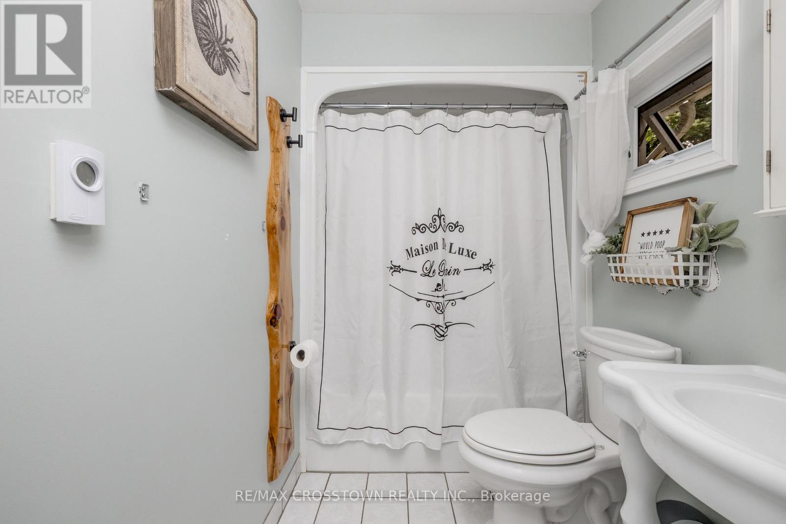 4454 Rosalyn Drive, Severn photo 21