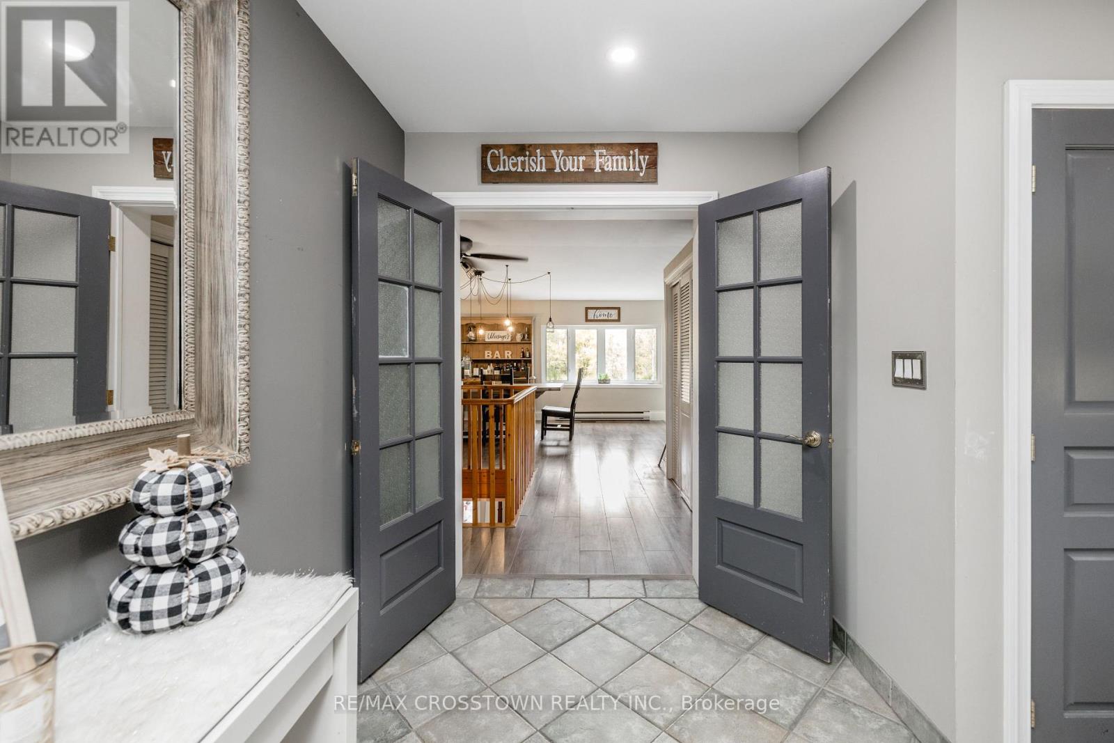 4454 Rosalyn Drive, Severn photo 22