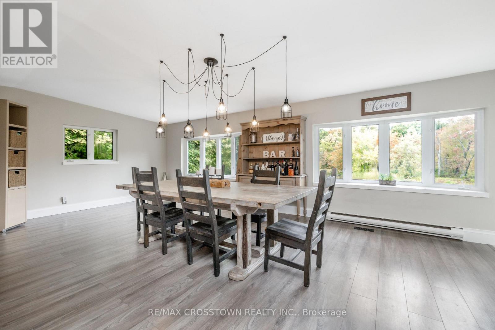 4454 Rosalyn Drive, Severn photo 31
