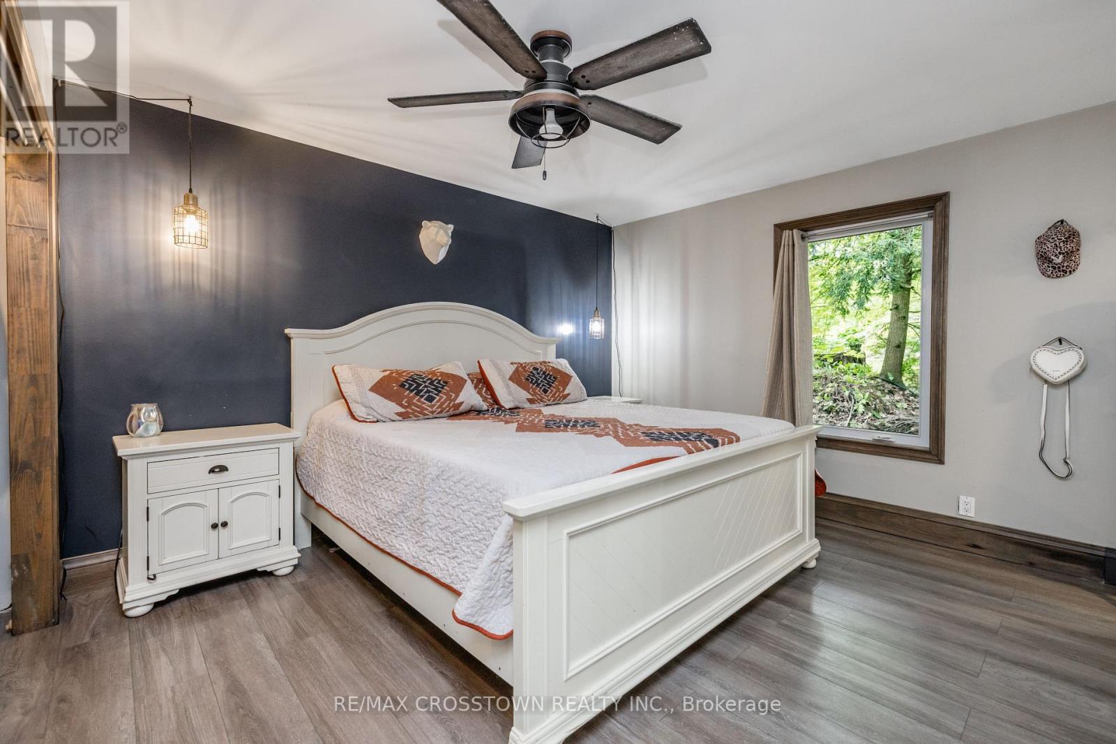 4454 Rosalyn Drive, Severn photo 33