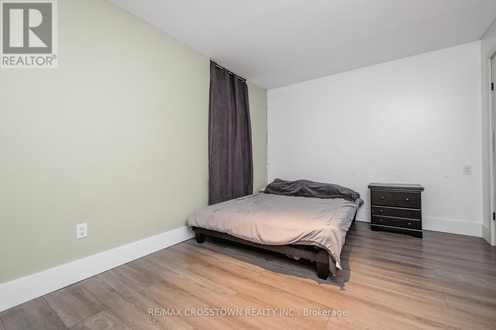 4454 Rosalyn Drive, Severn, ON photo 46