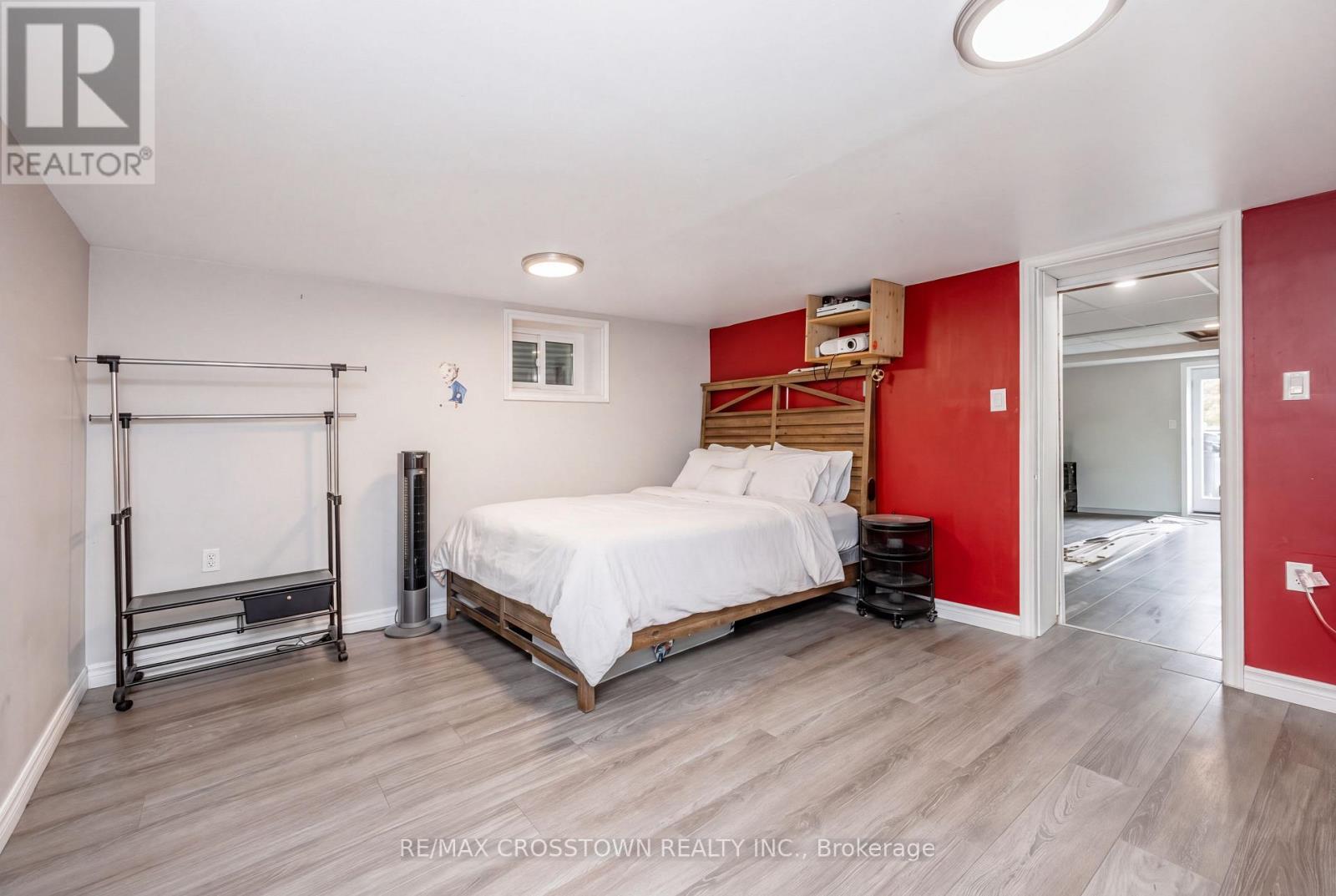 4454 Rosalyn Drive, Severn, ON photo 48