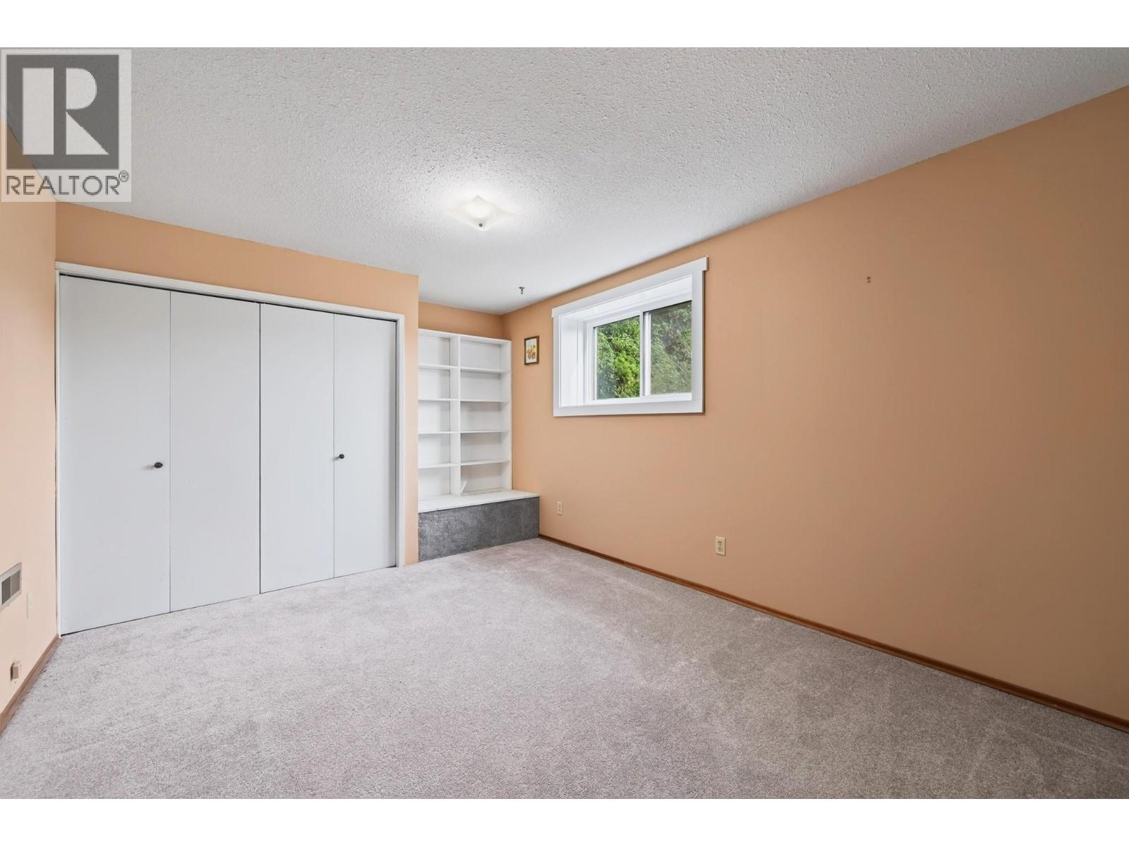 828 MCBRIDE Street - Image 24