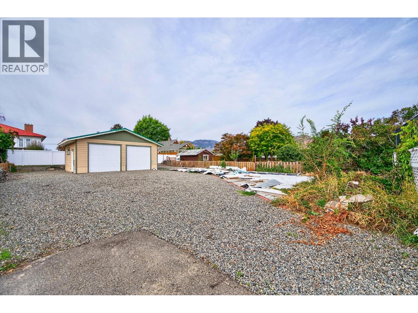 828 MCBRIDE Street - 2