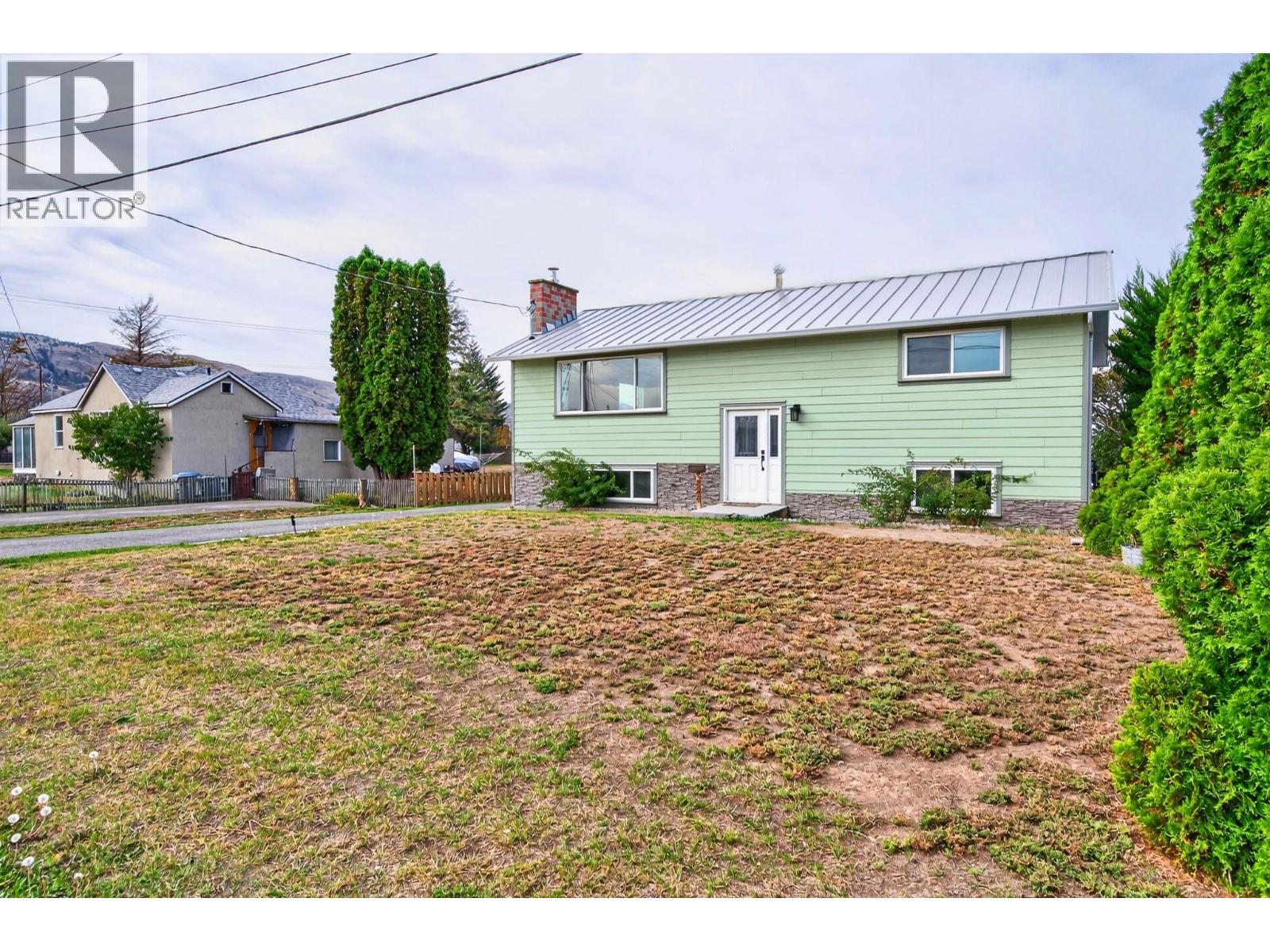 828 MCBRIDE Street - 33