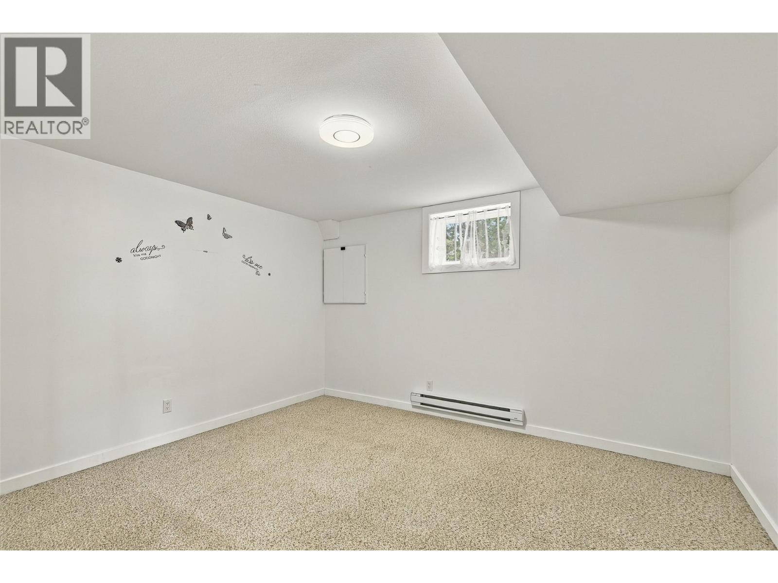3273 McLeod Road - 39