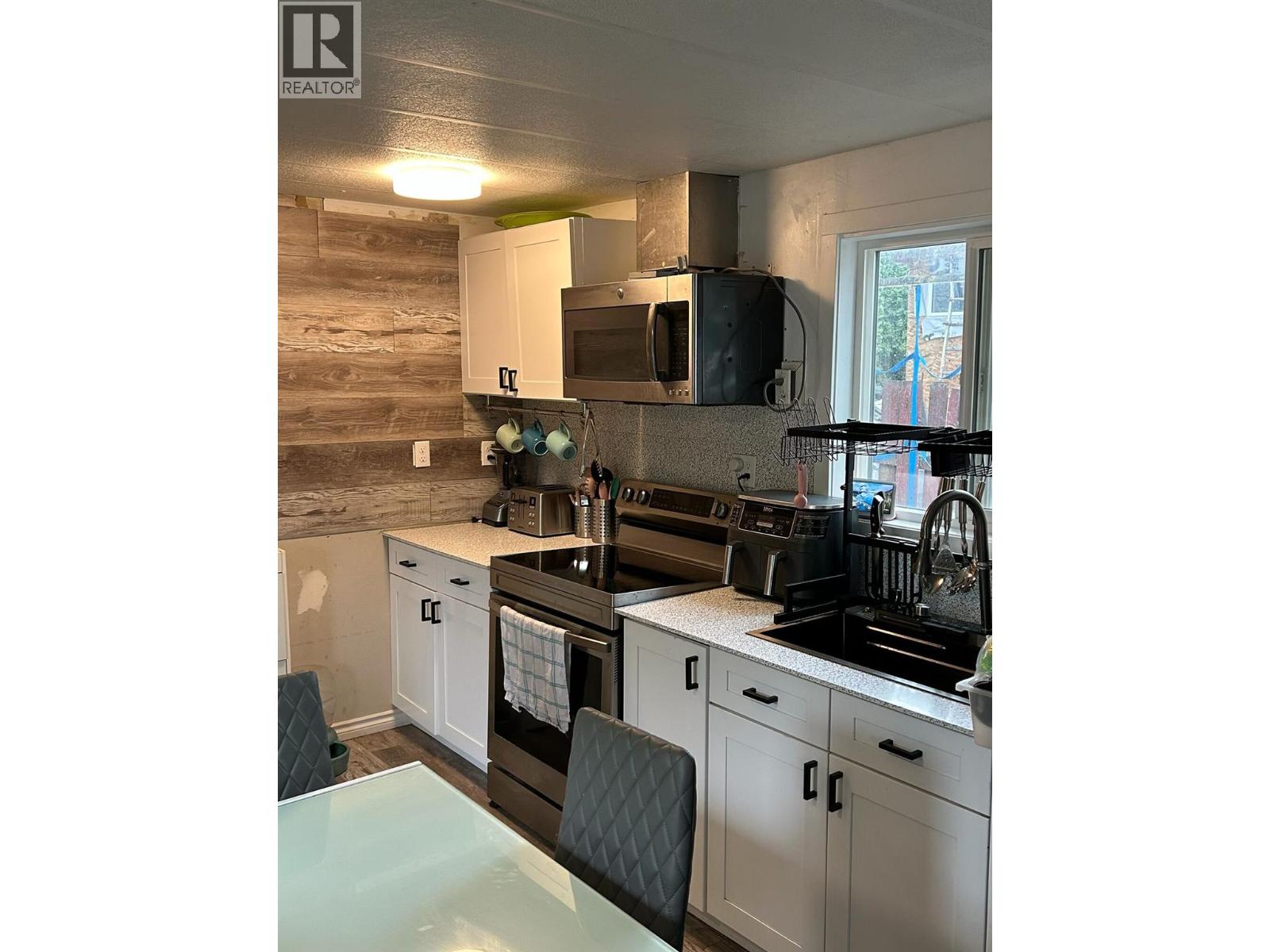 5317 Freda Avenue - 2